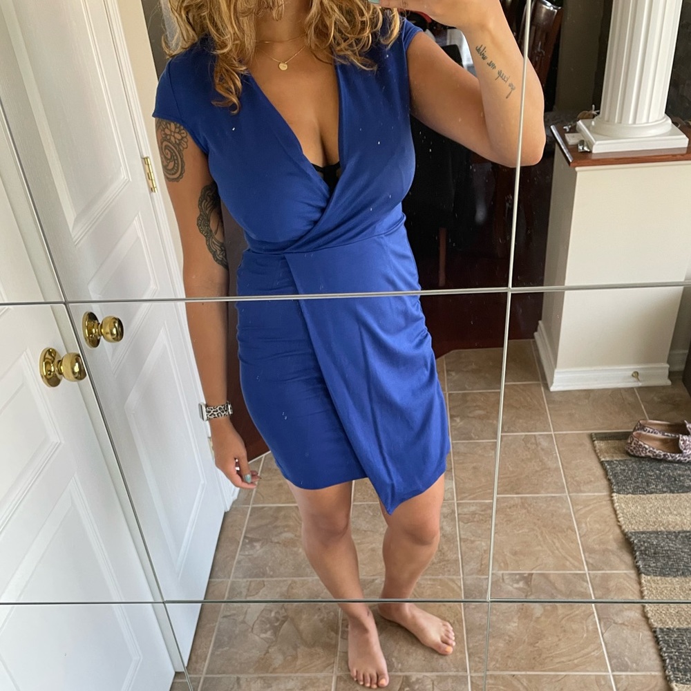 Classy dress 💙